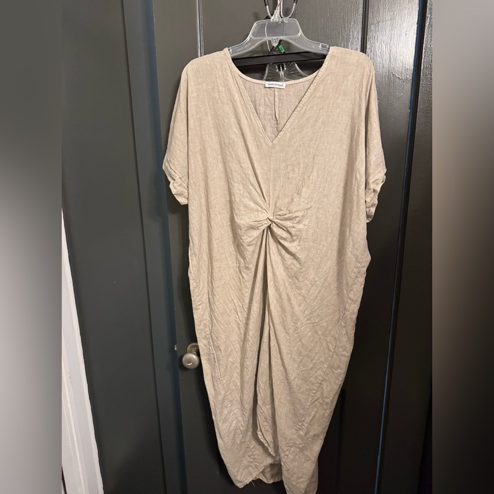 Elegant Beige Women's linen made in Italy dress